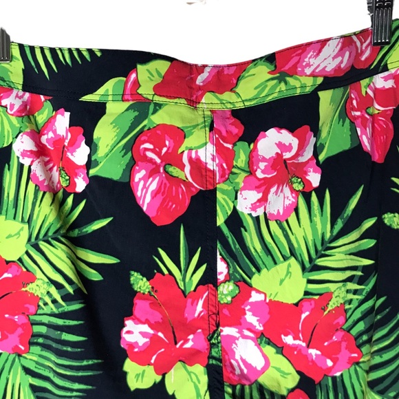 J. Crew Stretch Eco Board Short Swim Hibiscus Print Floral Black Pink Men's 36 - Picture 11 of 12